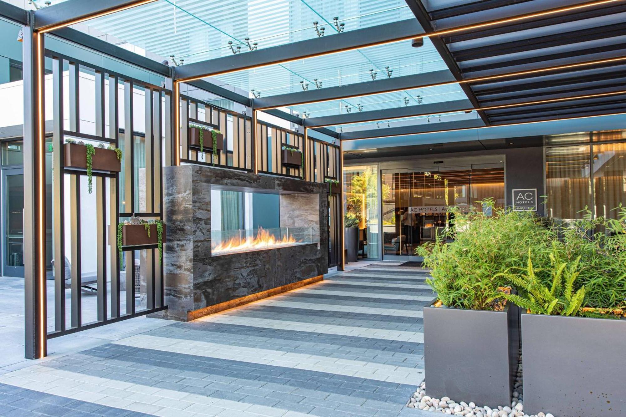 Hotel Ac By Marriott Palo Alto